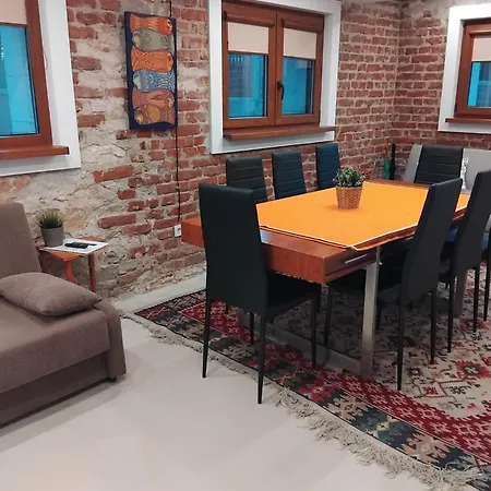 Hedgehog - таралеж Villa Velingrad
