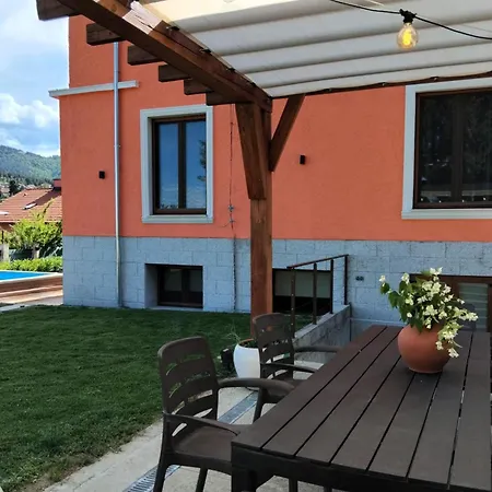 Hedgehog - таралеж Villa